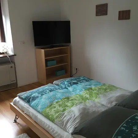 度假居 施耐德度假屋 灵斯海姆